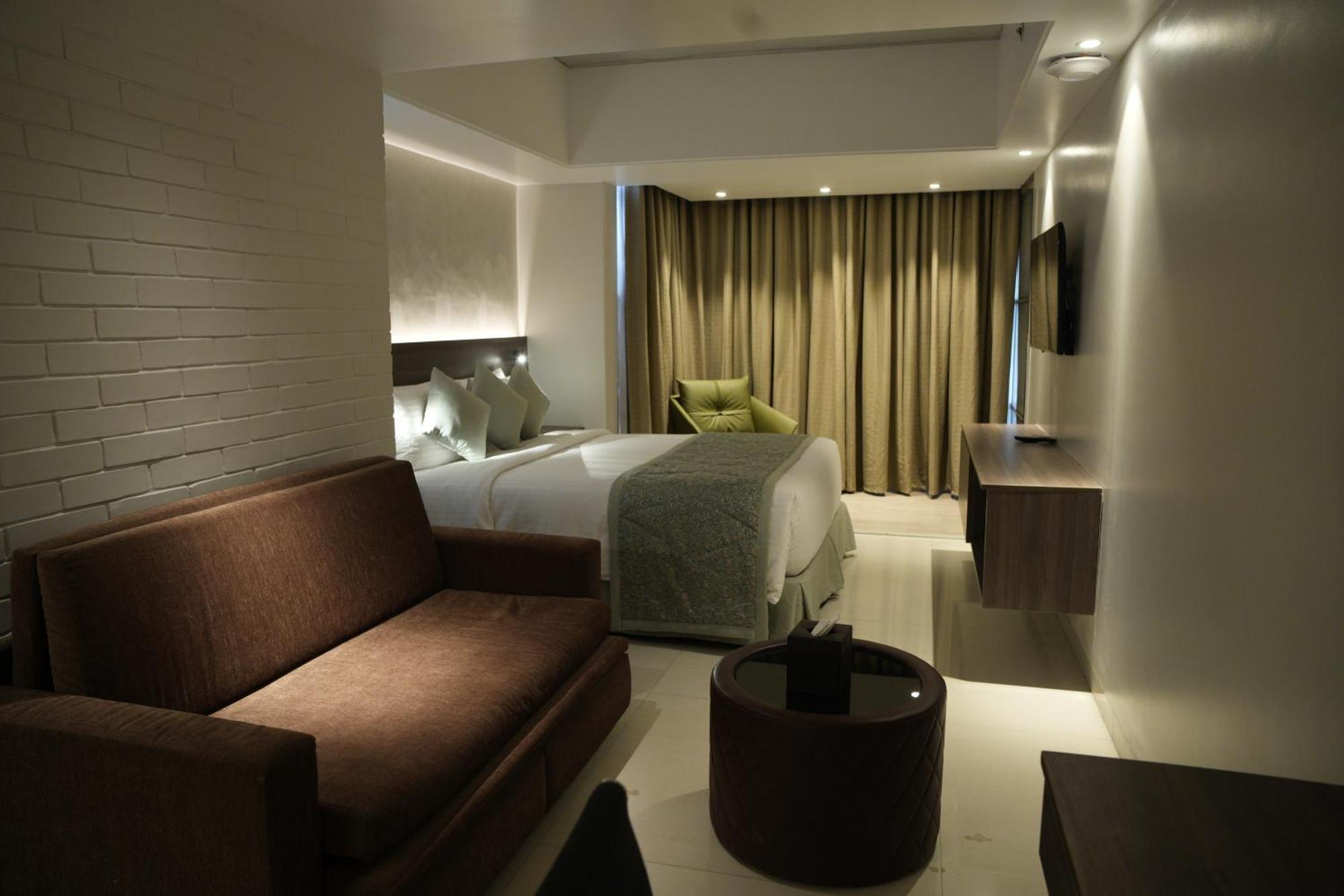 Lakeshore Heights Dhaka Exteriör bild